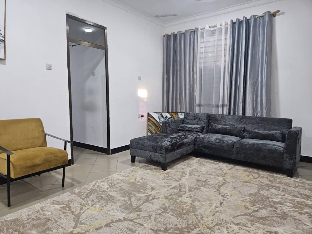 PENTAGON APARTMENTS